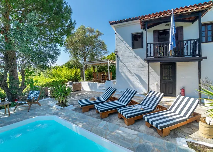 Tresor Boutique Home
